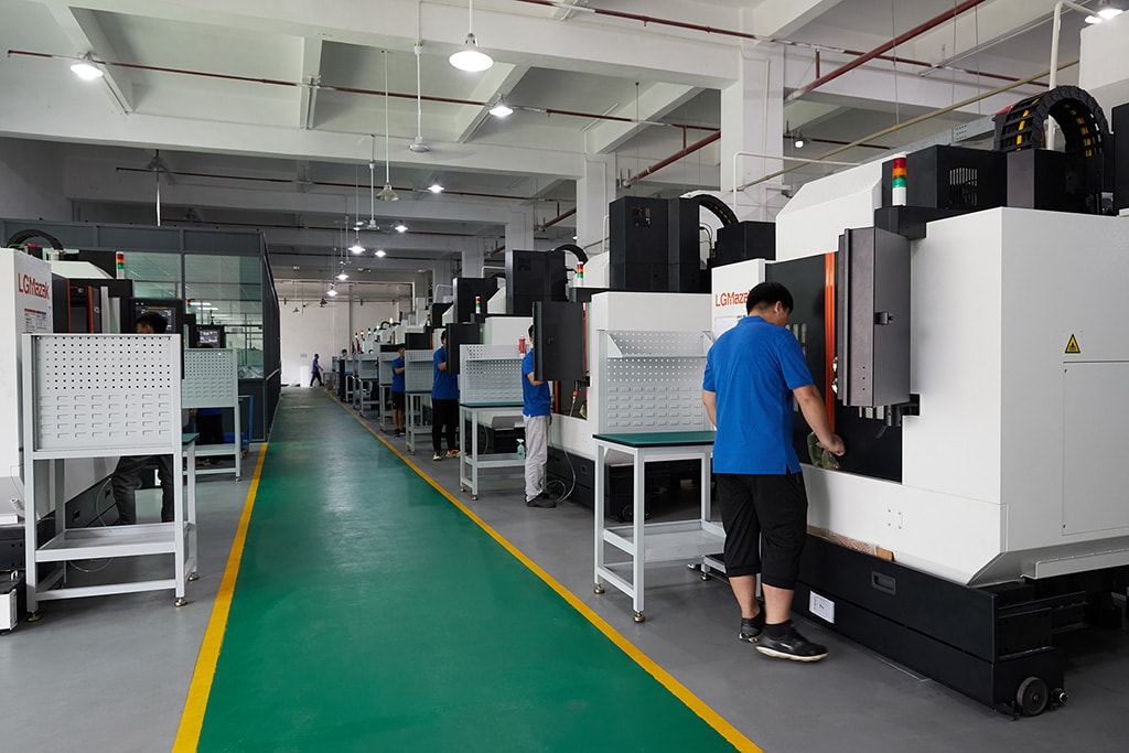 3 axis,4 axis, and 5 axis CNC Machining workshop of CNC Machine Company 